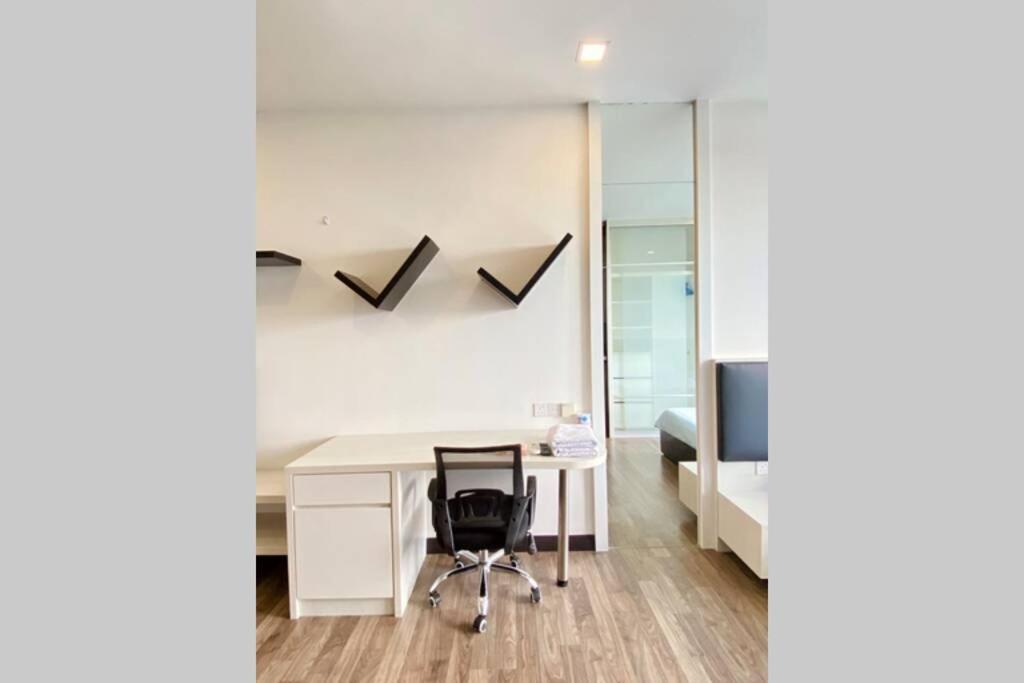 Landmark Residence 2, Greenview, Less Noise, Free Wifi With Tvbox, Free Parking, Near Kajang, Cheras, C180, Mrt Buitenkant foto