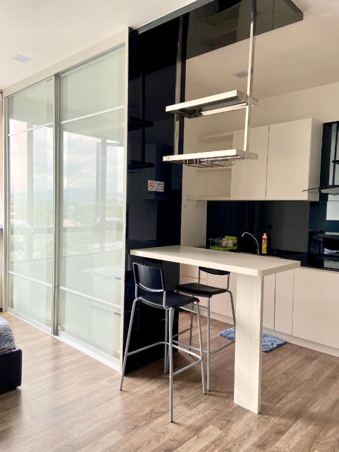 Landmark Residence 2, Greenview, Less Noise, Free Wifi With Tvbox, Free Parking, Near Kajang, Cheras, C180, Mrt Buitenkant foto
